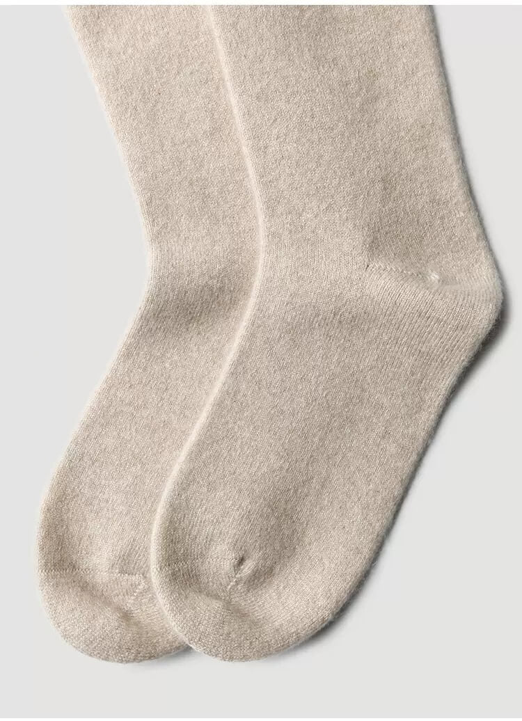 100% Cashmere Mid-Calf Knit Socks – Thick and Soft | Oatmeal