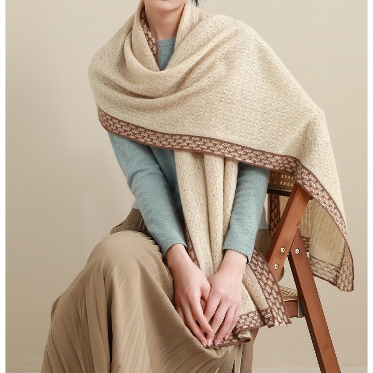 100% cashmere beige scarf shawl with color blocked edged