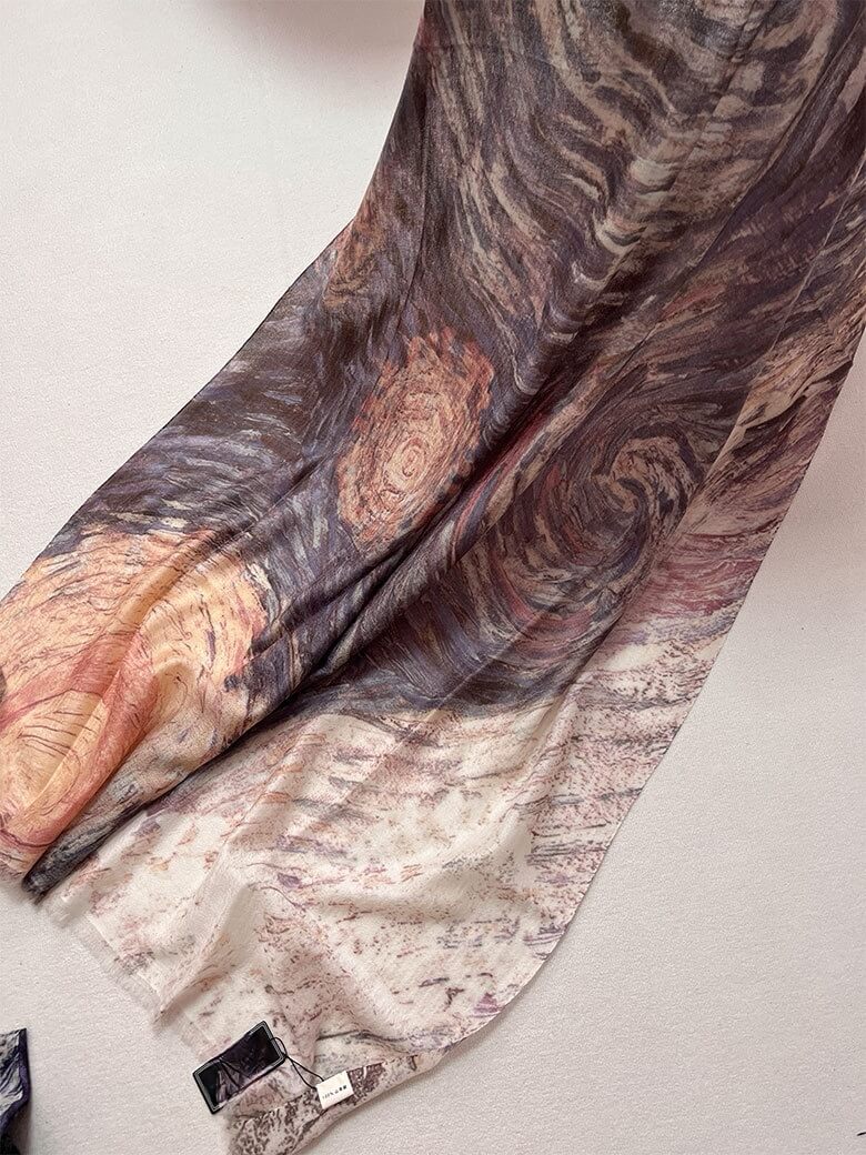 Luxurious 100% Cashmere Scarf Wrap – Your Artistic Travel Companion
