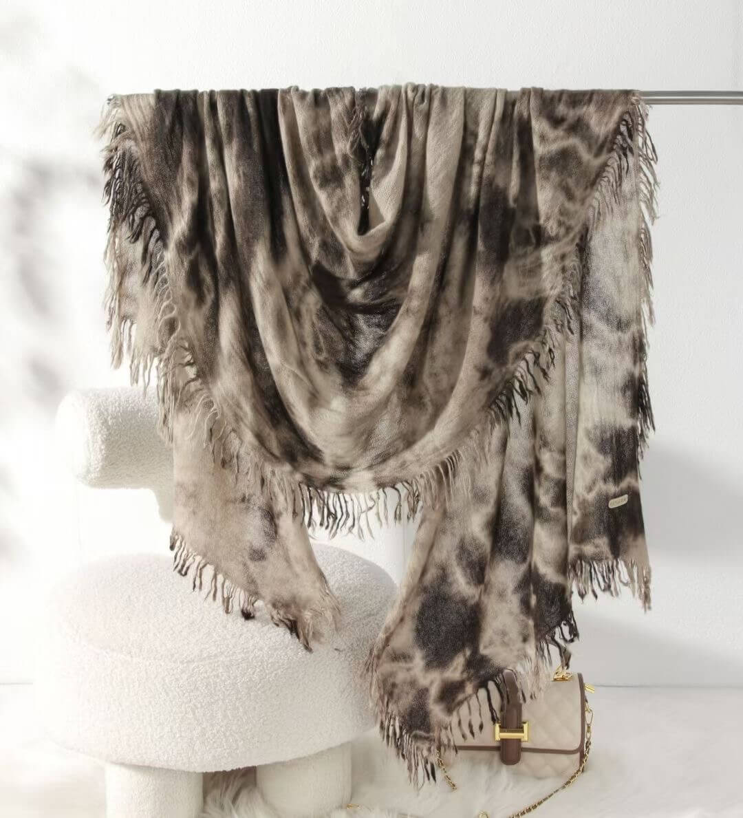 women's 100% Pure Cashmere Scarf in camel