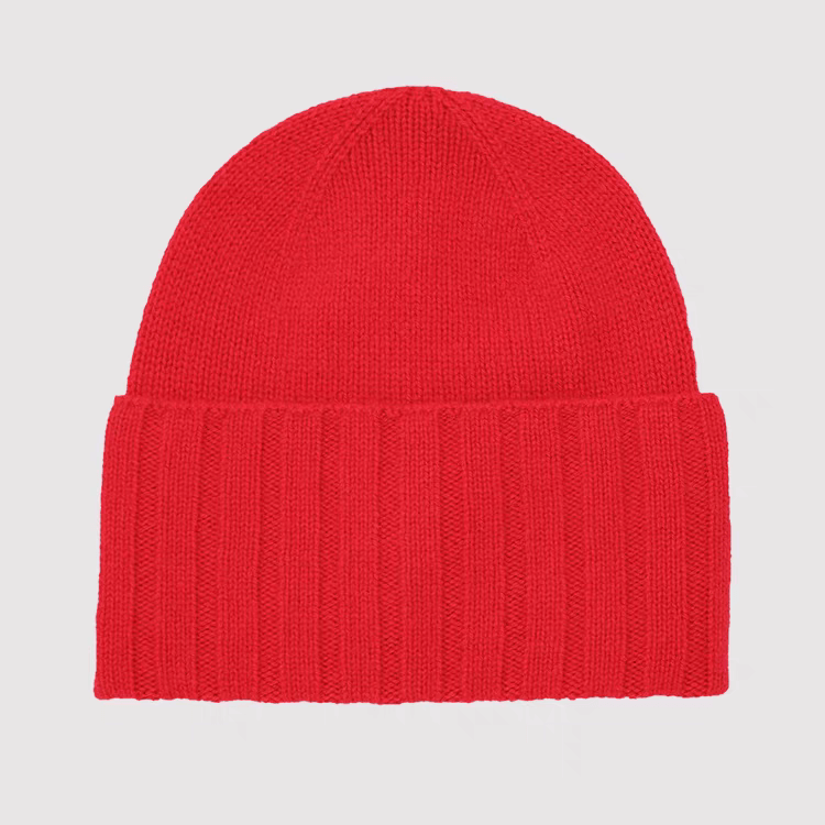 Luxurious 100% Cashmere Beanie for Women – Effortless Style, Unmatched Comfort in red
