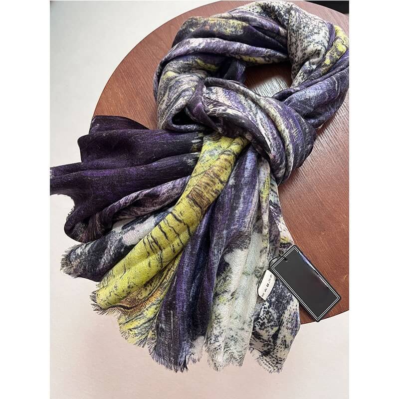 Luxurious 100% Cashmere Scarf Wrap – Your Artistic Travel Companion