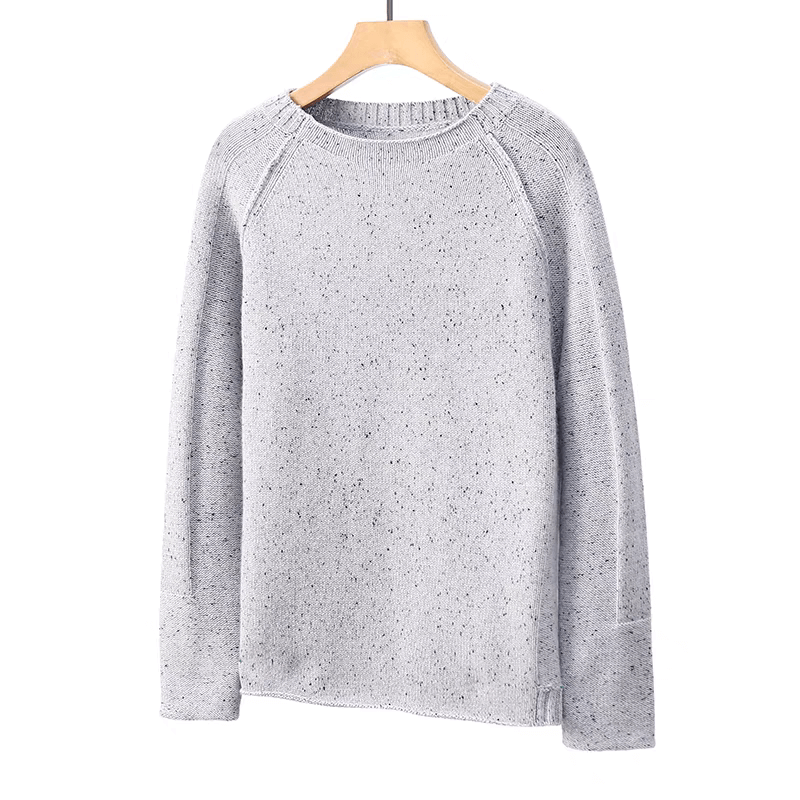 Luxurious 100% Cashmere Crewneck Sweater for Women in grey
