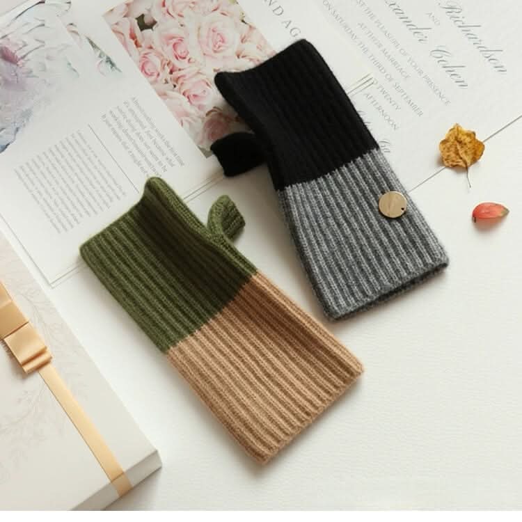 Women's Fingerless Cashmere Gloves,Fingerless mittens with separate thumb hole in green and black