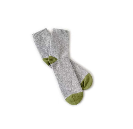 men's cashmere socks in light grey