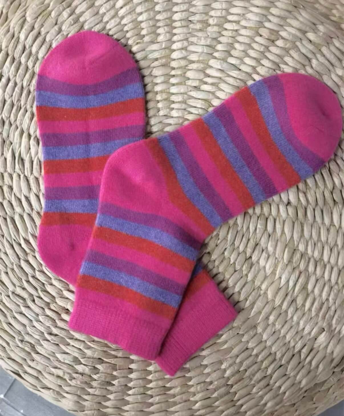 Colorful cashmere socks 2-pair set – thick high-density knit for comfort