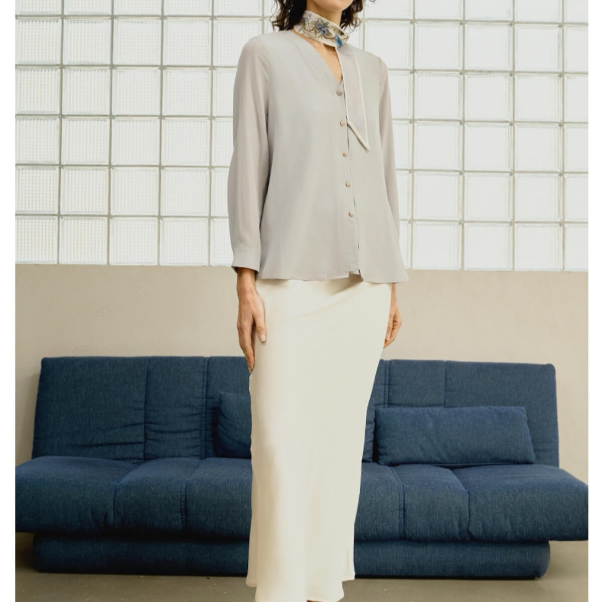 100% Mulberry Silk Pullover Shirt Lightweight Luxury Top