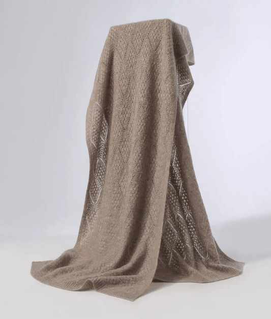 Diamond-Embellished 100% Cashmere Scarf – Your Essential Spring-Summer Companion