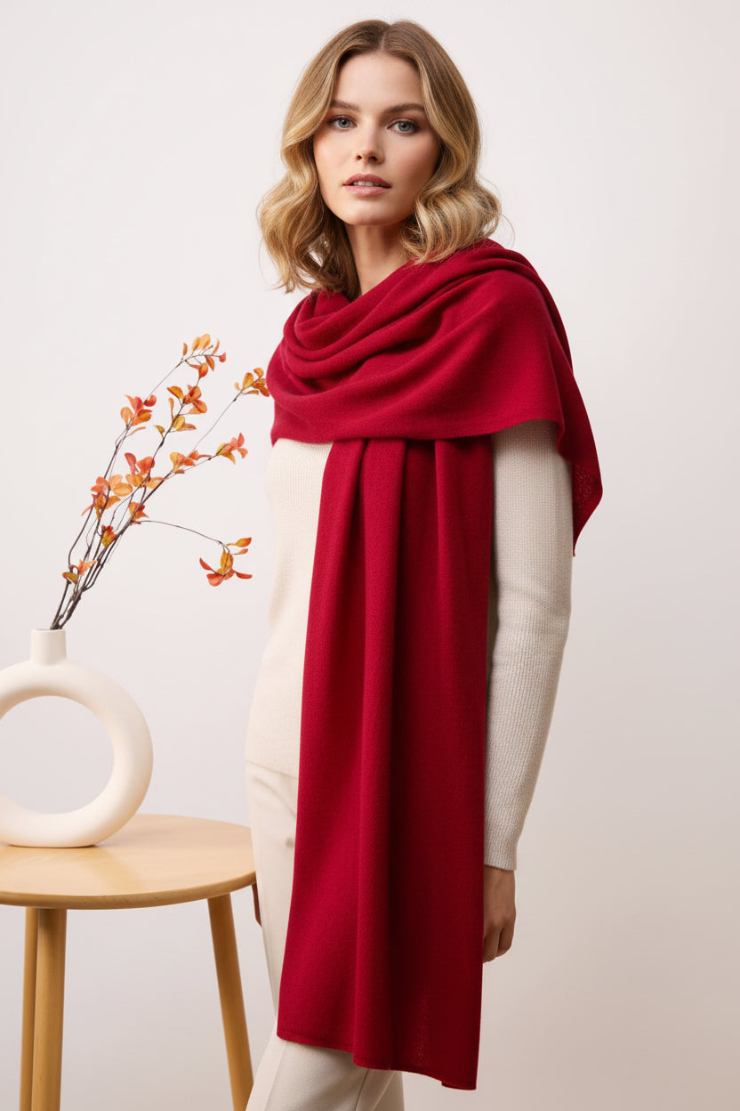 Oversized solid-color cashmere wrap: 100% pure cashmere in a simple knit pattern
