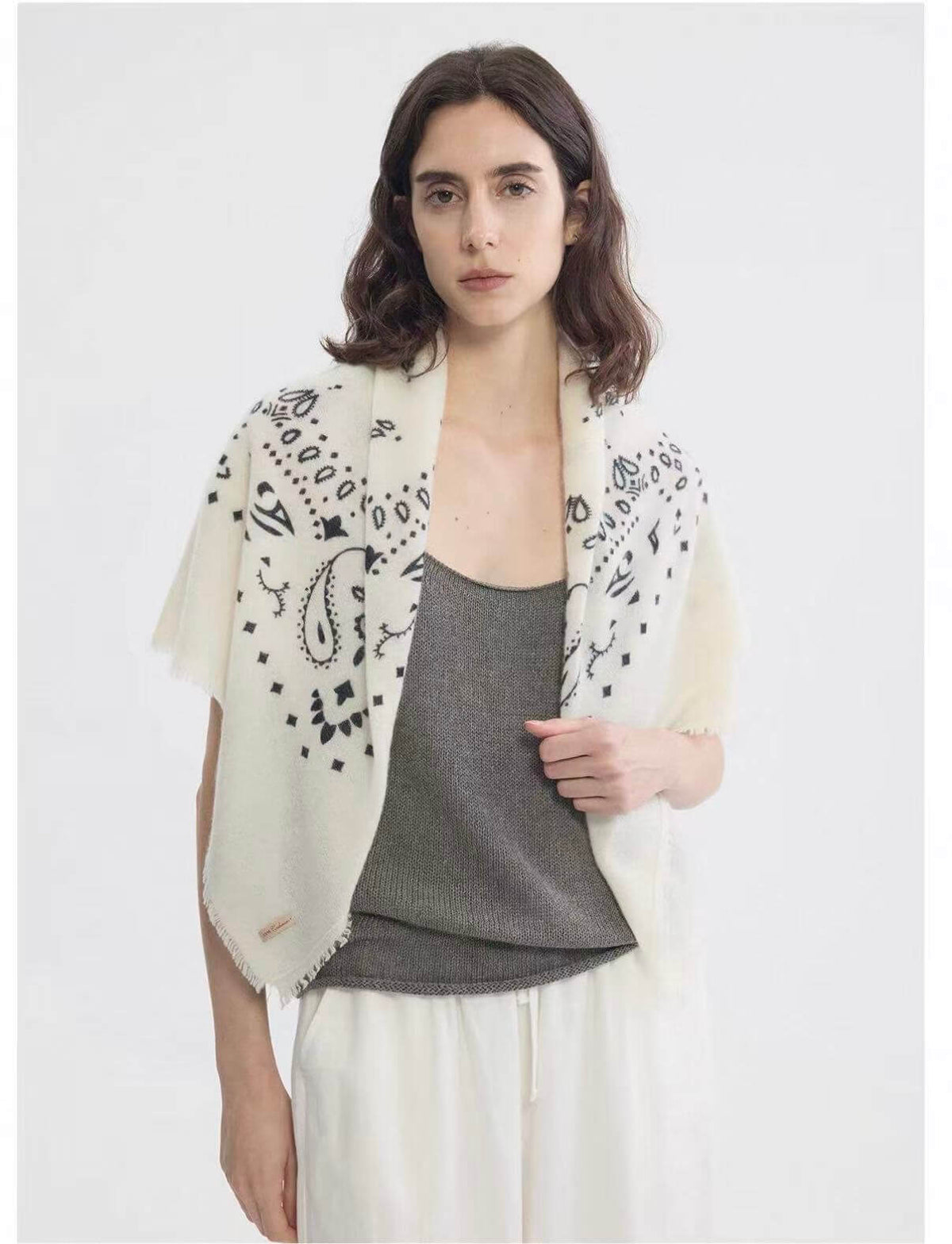 100% cashmere paisley print square scarf for women in ivory and black