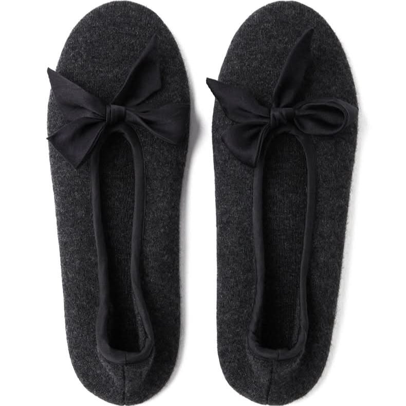 Charcoal gray 100% cashmere ballet slippers for women, cozy cable knit house shoes for winter and hotel travel