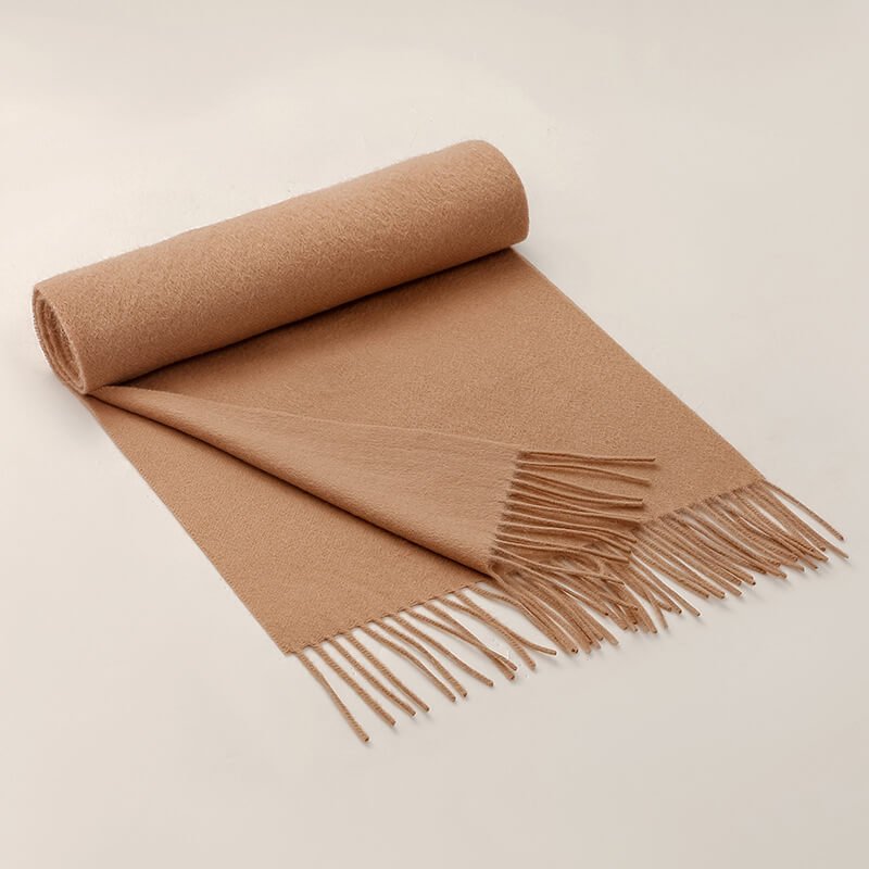 Classic 180x30cm cashmere scarf for everyday wear
