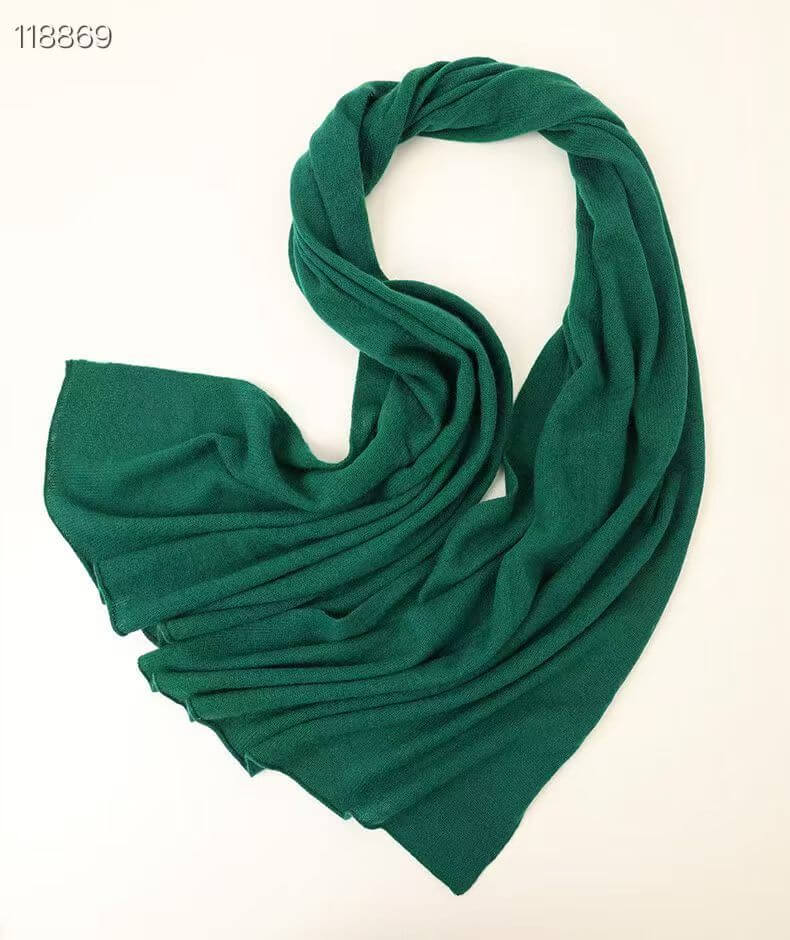 Deep green 100% cashmere travel wrap, elegant women’s shawl for travel, work and evening layering