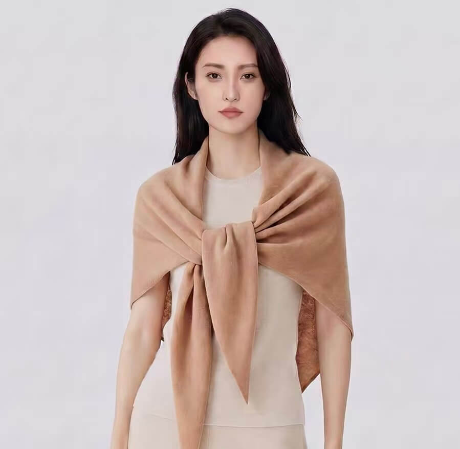 Lightweight cashmere triangle wrap shawl for women, elegant scarf alternative made from pure Mongolian cashmere