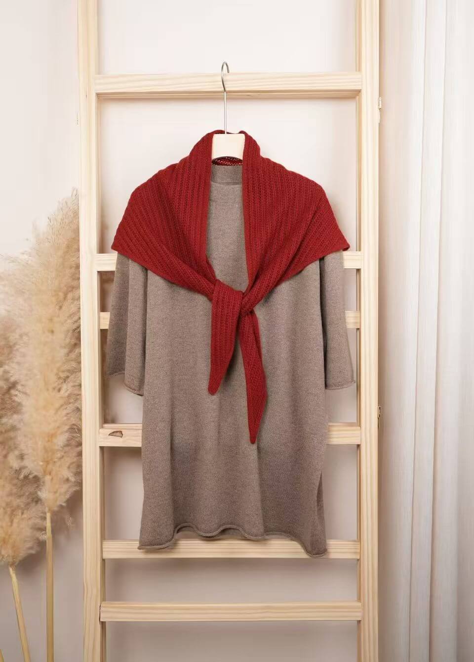 Luxury cashmere triangular scarf for fall and winter layering