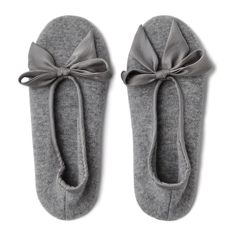 Medium gray women's cashmere slippers crafted from 100% pure cashmere, lightweight luxury travel house shoes