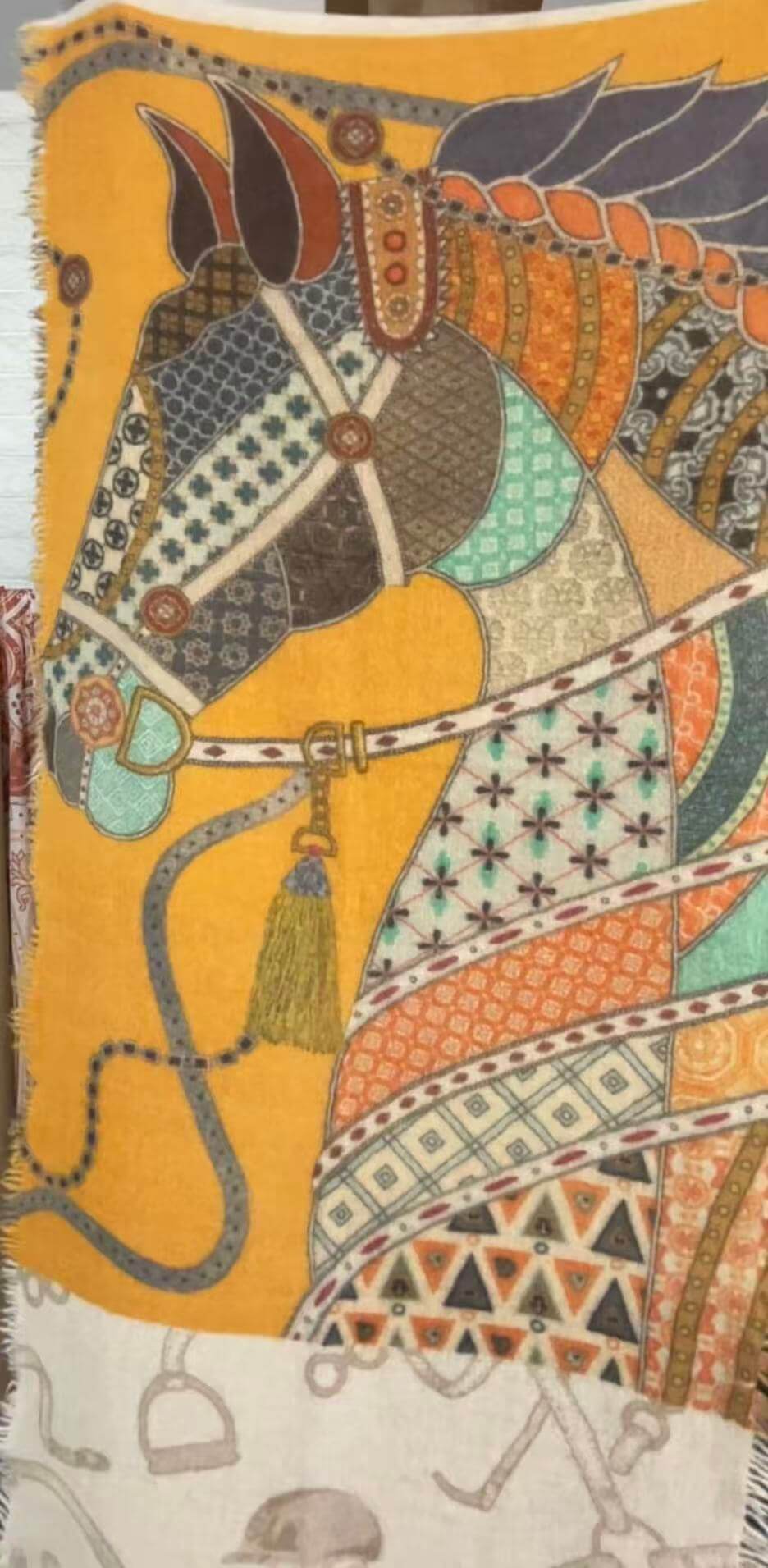 Pure cashmere printed shawl with horse motif and fringed edges