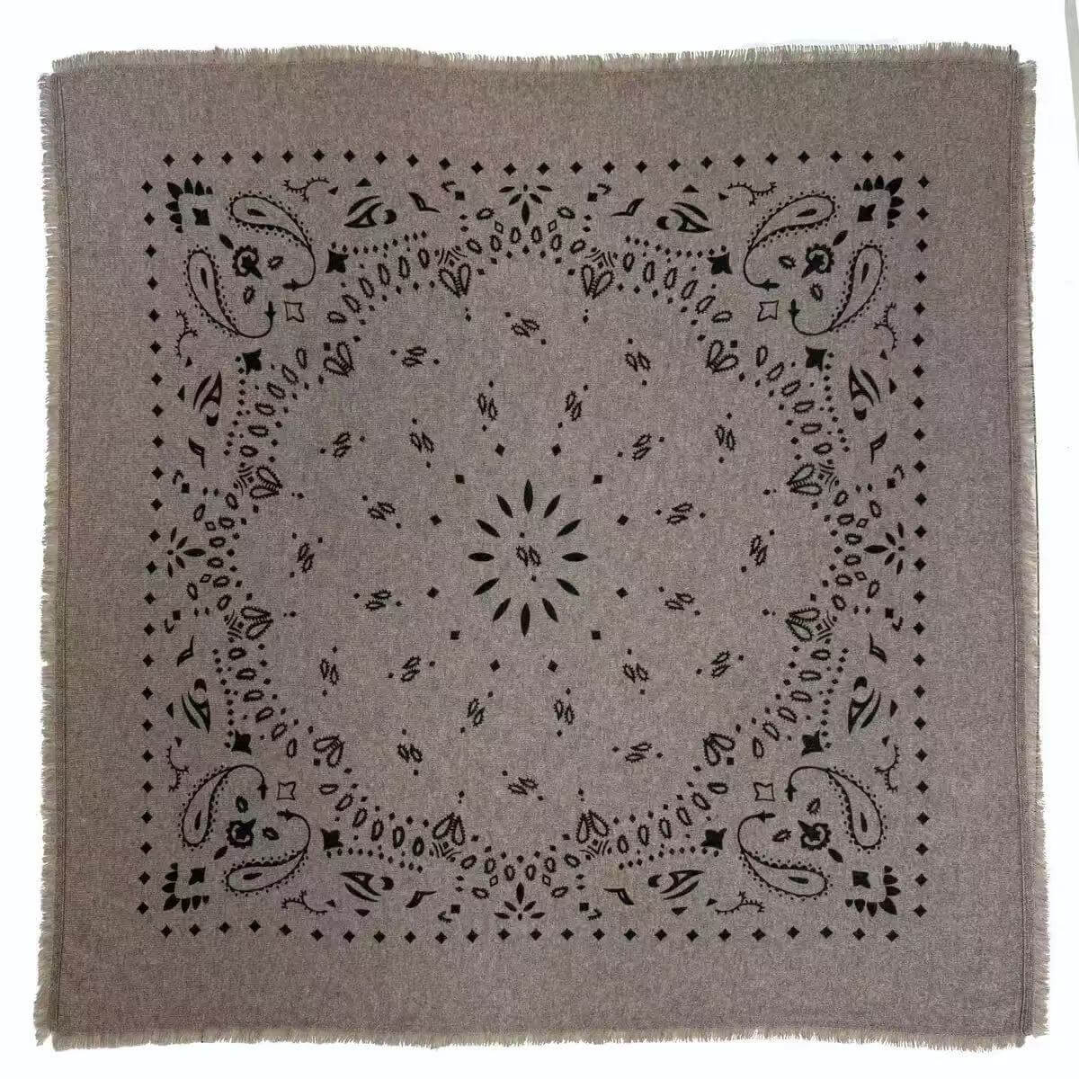 Pure cashmere square scarf with paisley print for women
