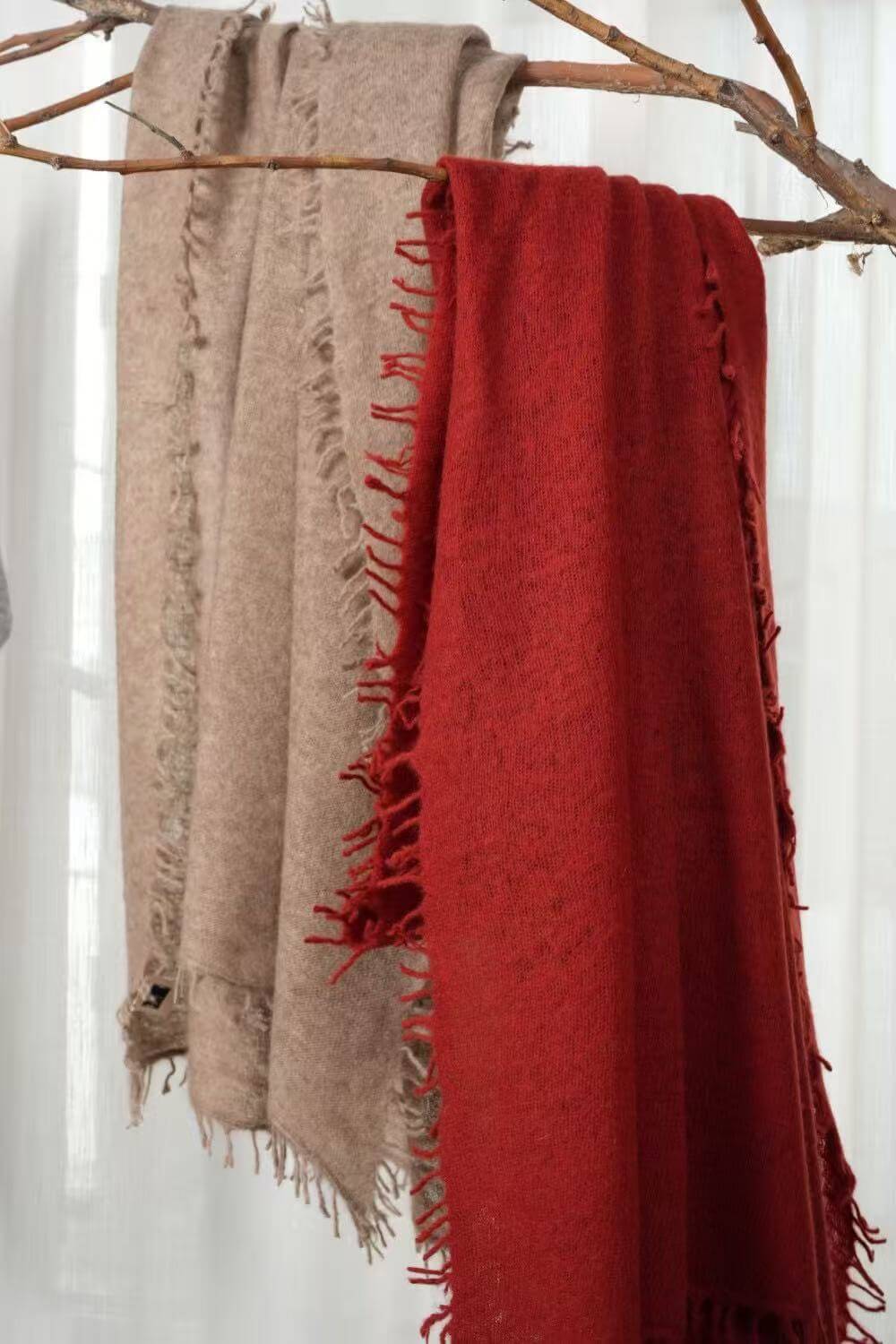 Soft solid color cashmere scarf 115g for women