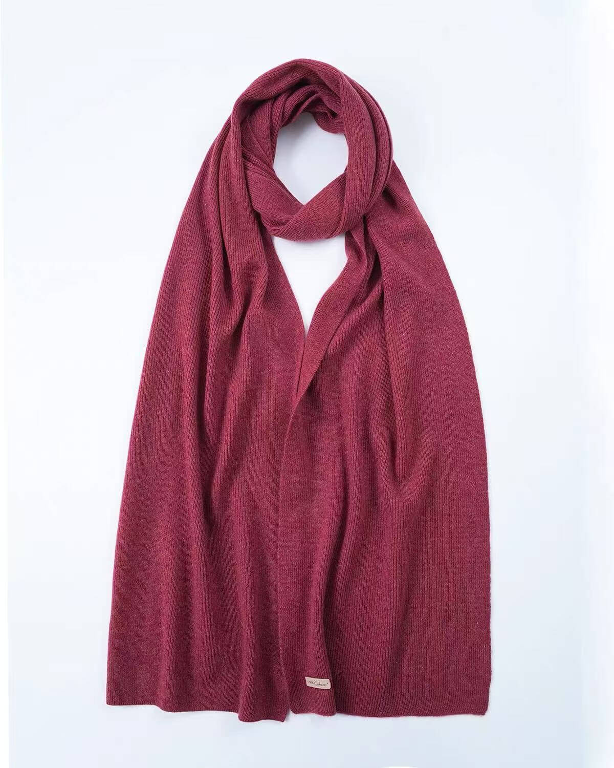 Vinci Cashmere ribbed beanie and scarf set in pure cashmere