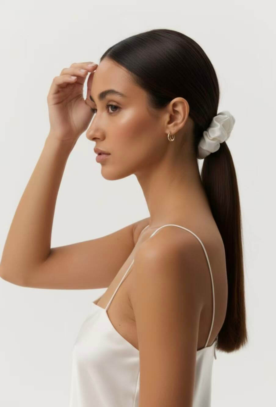 Women’s 22 momme silk scrunchie collection in cream white