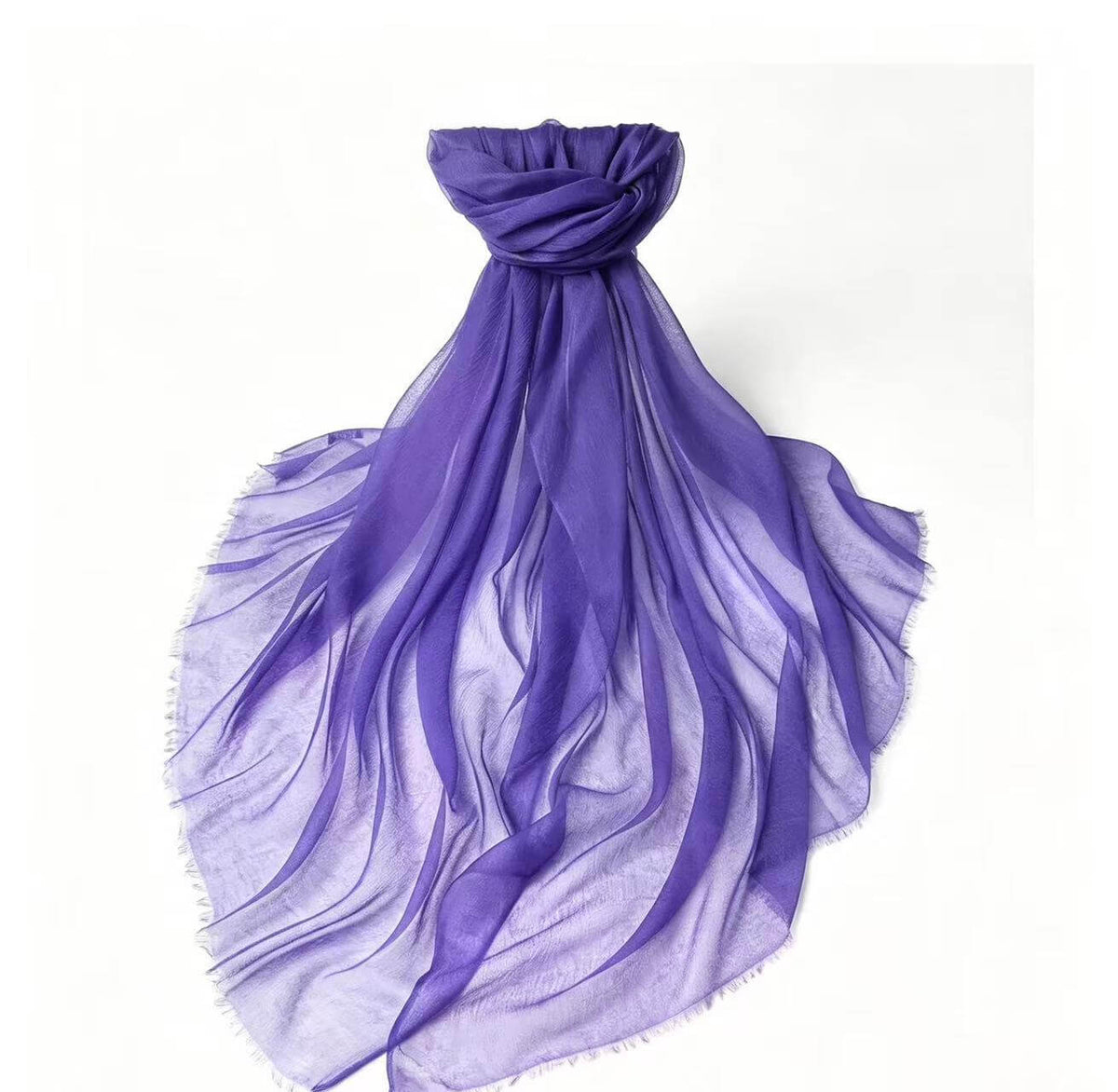 Women's lightweight 100% cashmere scarf and wrap in soft lavender purple
