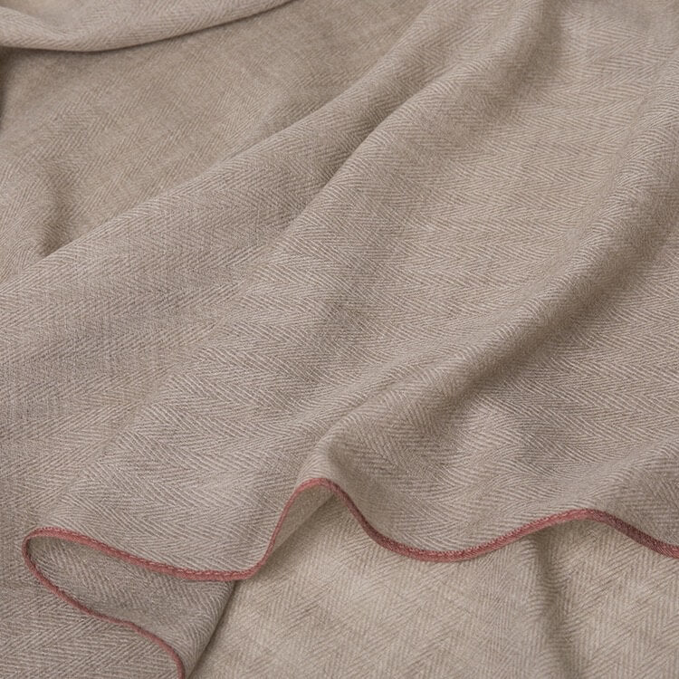 100% Cashmere Herringbone Shawl – Ultra-Soft Lightweight Spring & Summer Wrap