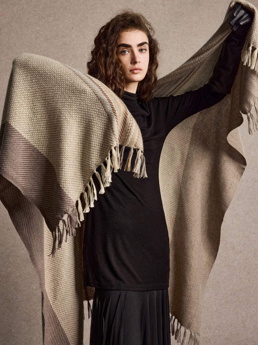 Luxury 100% cashmere shawl cape with colorblock fringe