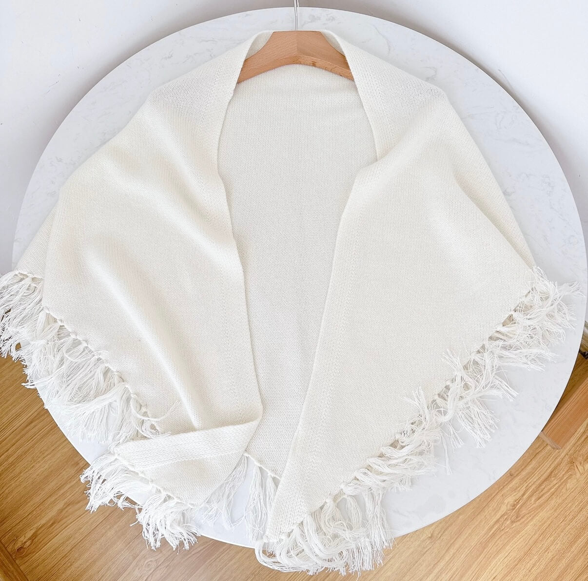  luxurious  100% Pure Cashmere Women’s Chunky Fringe Triangle Scarf in white