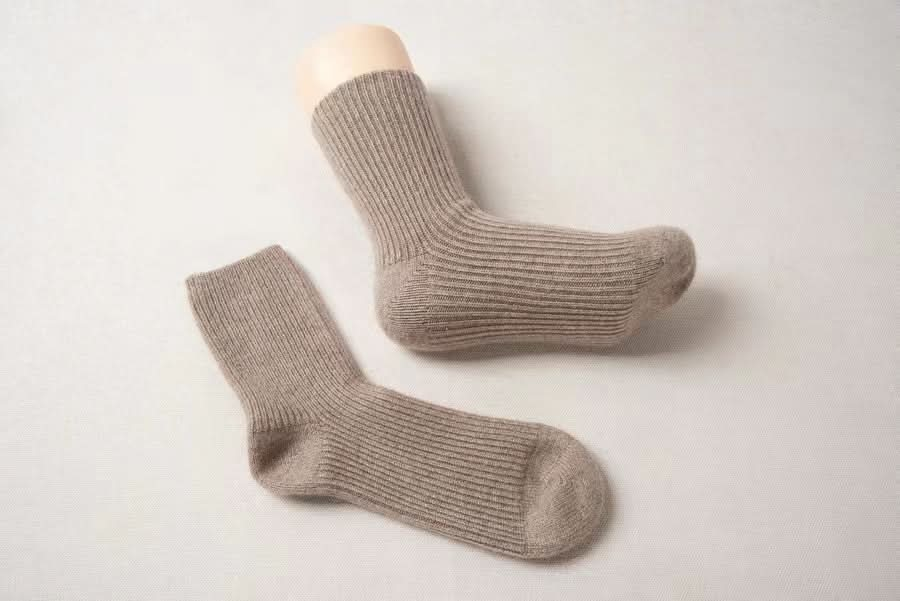 Women's cashmere bed socks