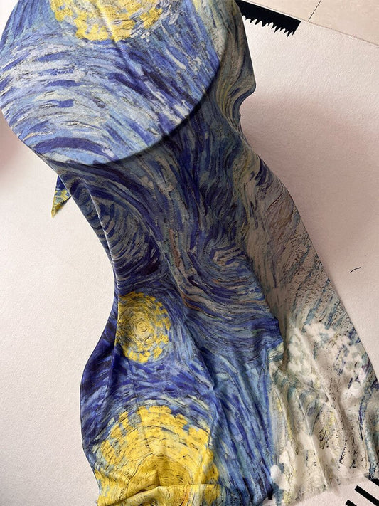Luxurious 100% Cashmere Scarf Wrap – Your Artistic Travel Companion in blue 