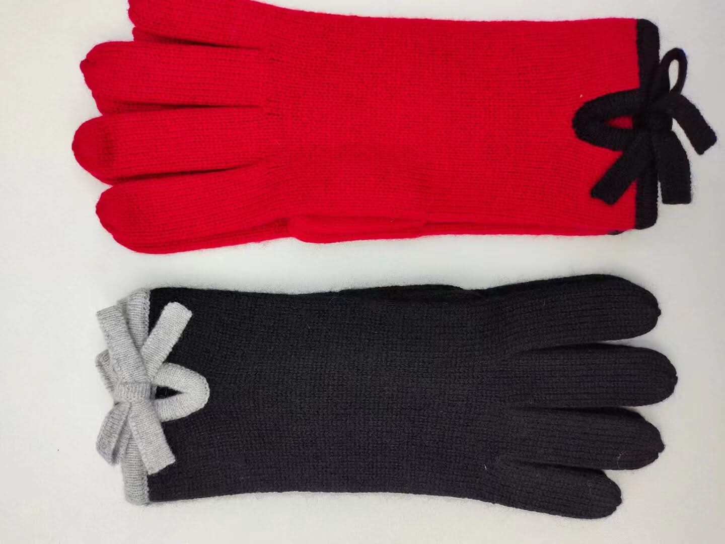 black color  women cashmere gloves 