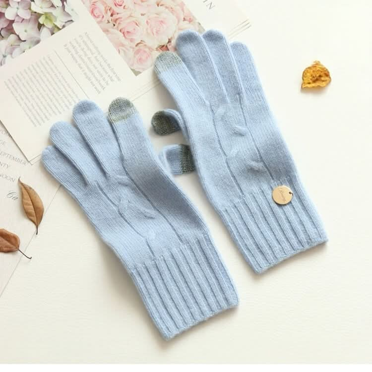 Women's 100% Pure Cashmere Cable Knit Gloves in light blue