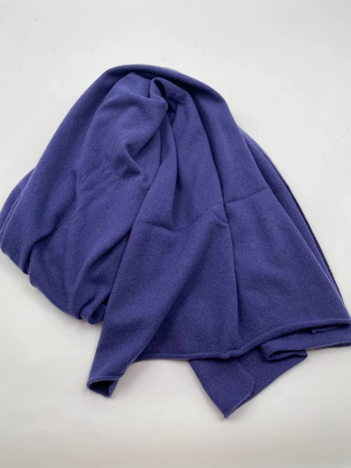 Luxury 100% Cashmere Solid Knit Scarf in blue purple for women