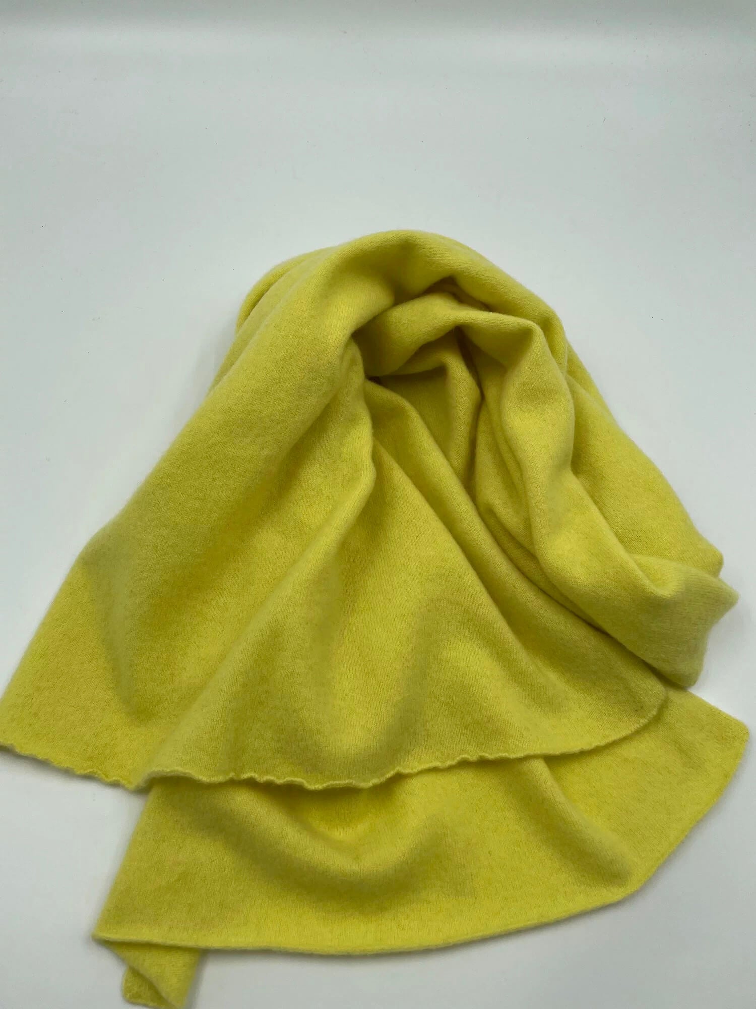 Luxury 100% Cashmere Solid Knit Scarf in yellow green for women