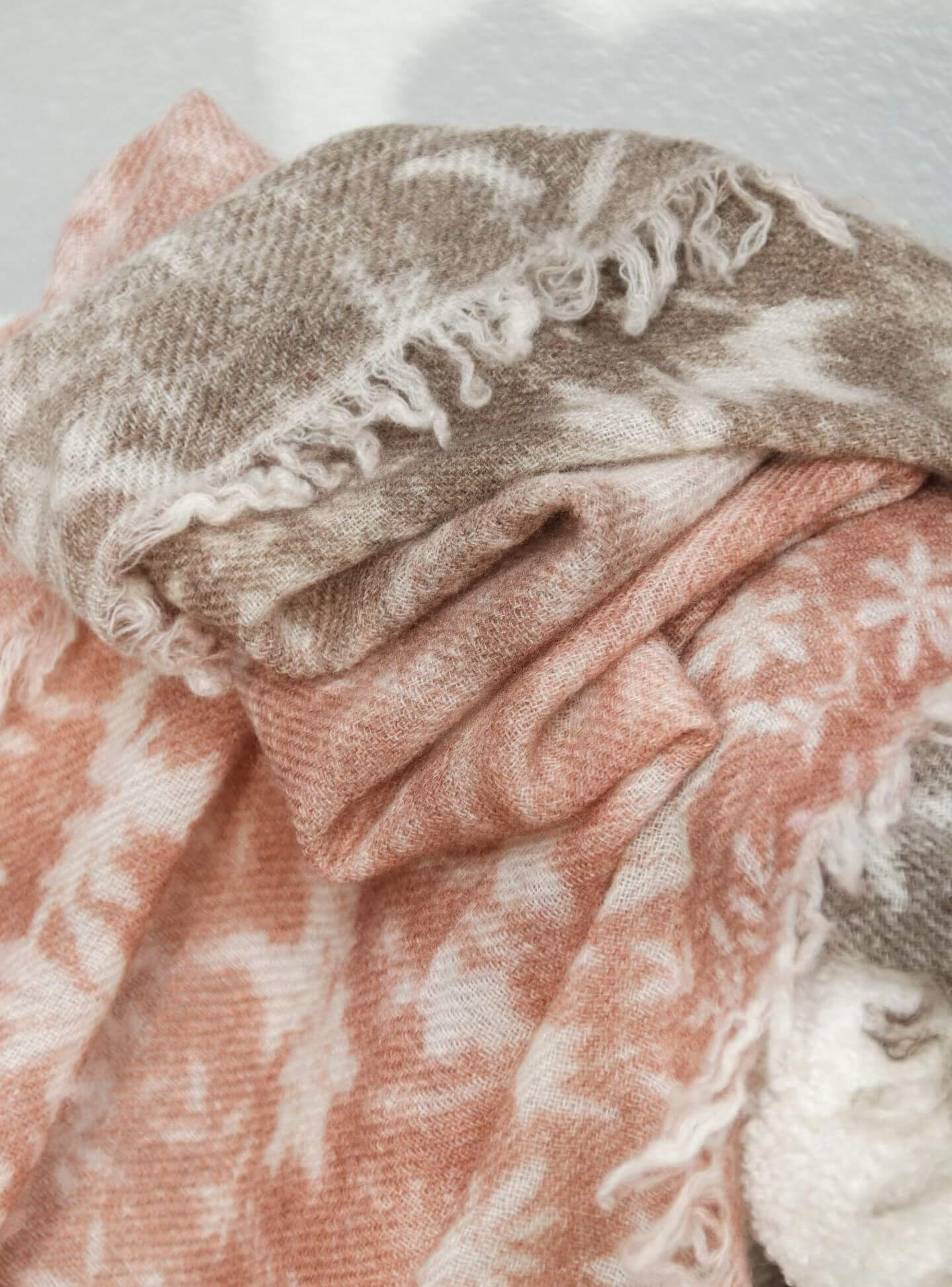 Hand-printed cashmere scarf with gradient tones