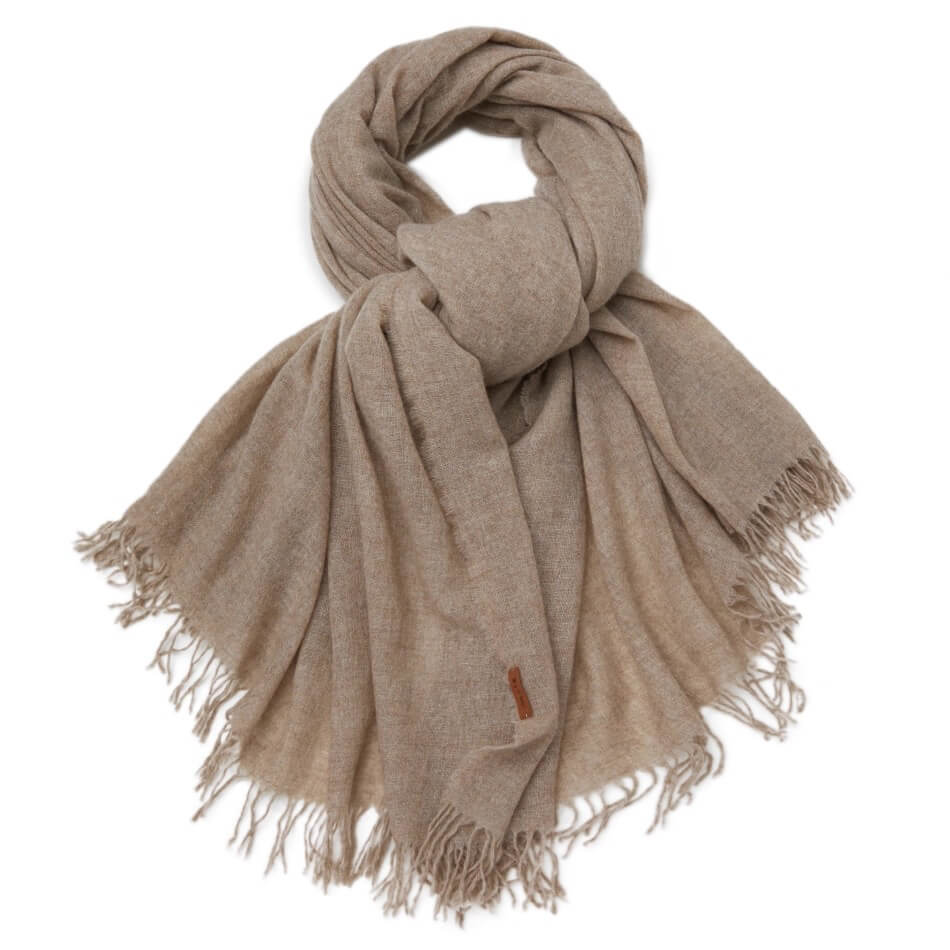 Eco-friendly 100% cashmere wrap in undyed neutral tones