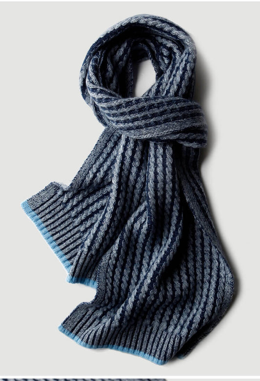 Unisex cashmere cable-knit scarf in sky blue and gray blue