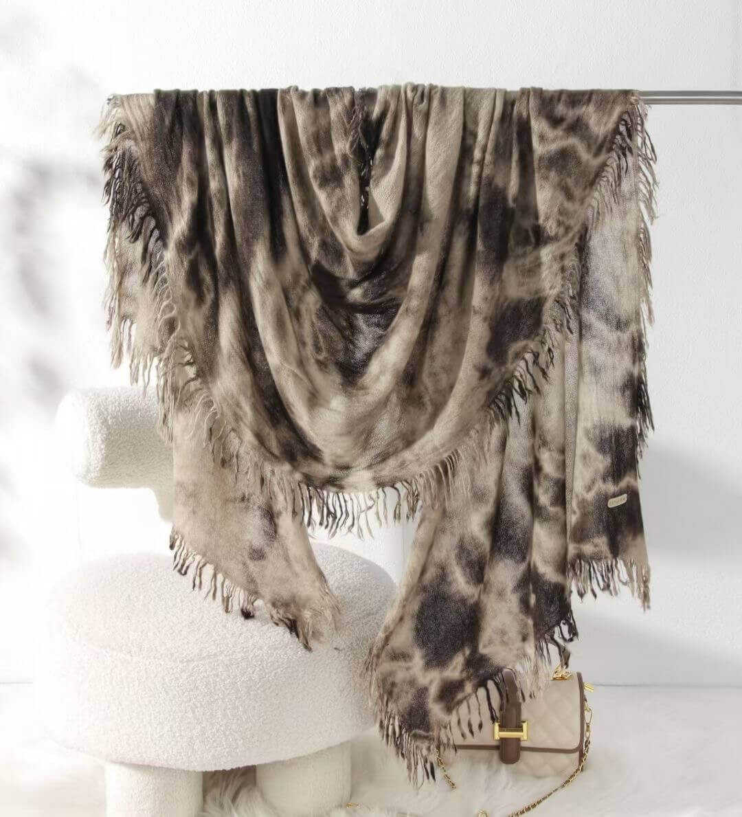 Hand-Dyed Cashmere Shawl for Women in brown color 