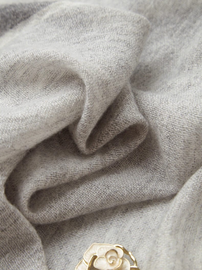 Luxury 100% Cashmere Scarf hand-twisted fringe