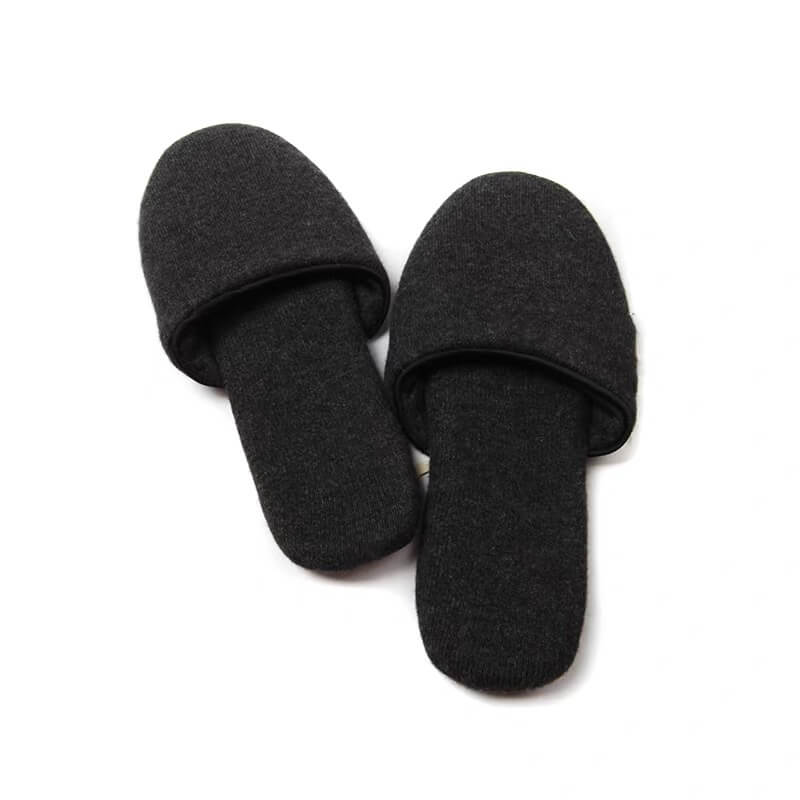 Luxury Women's 100% Cashmere Cable Knit Slippers in charcoal grey