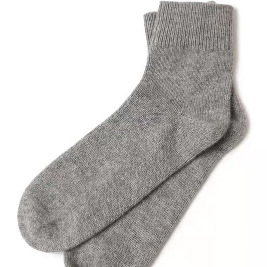 Women’s 100% cashmere knit socks in gray, soft and cozy home wear