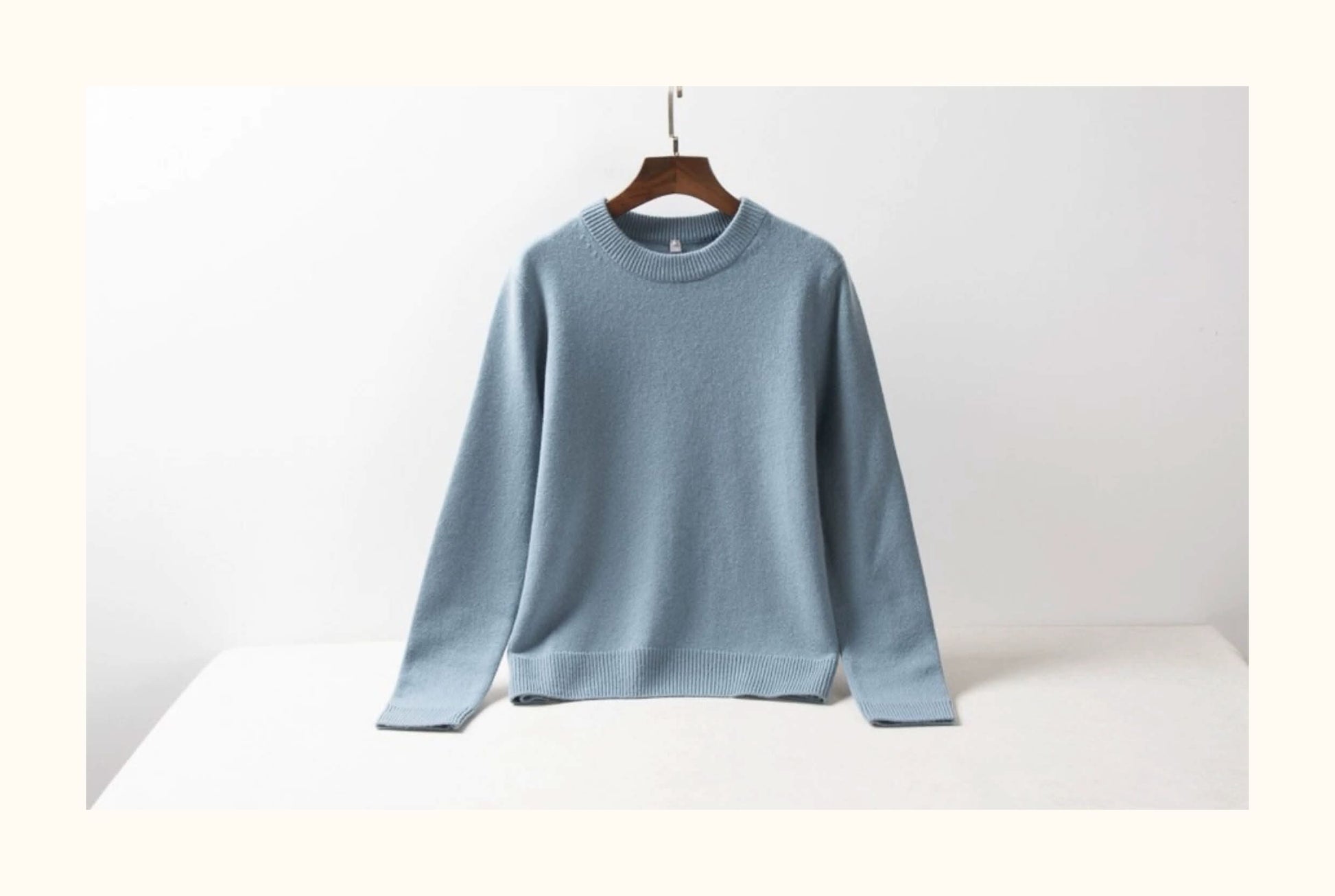 crew neck cashmere sweater 