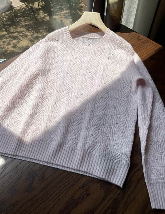 Luxurious 100% Cashmere Sweater for Women – Featherlight Warmth with Artful Elegance