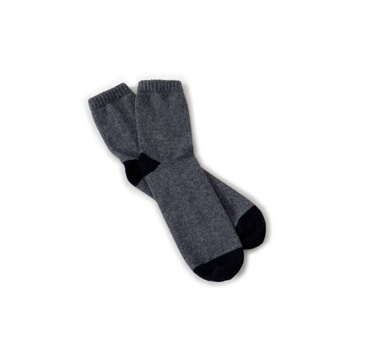 men's cashmere socks in dark grey