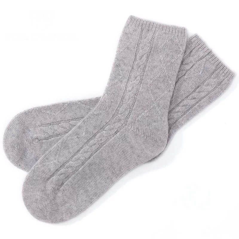 Luxurious Women’s 100% Cashmere Cable Bed Socks in light grey