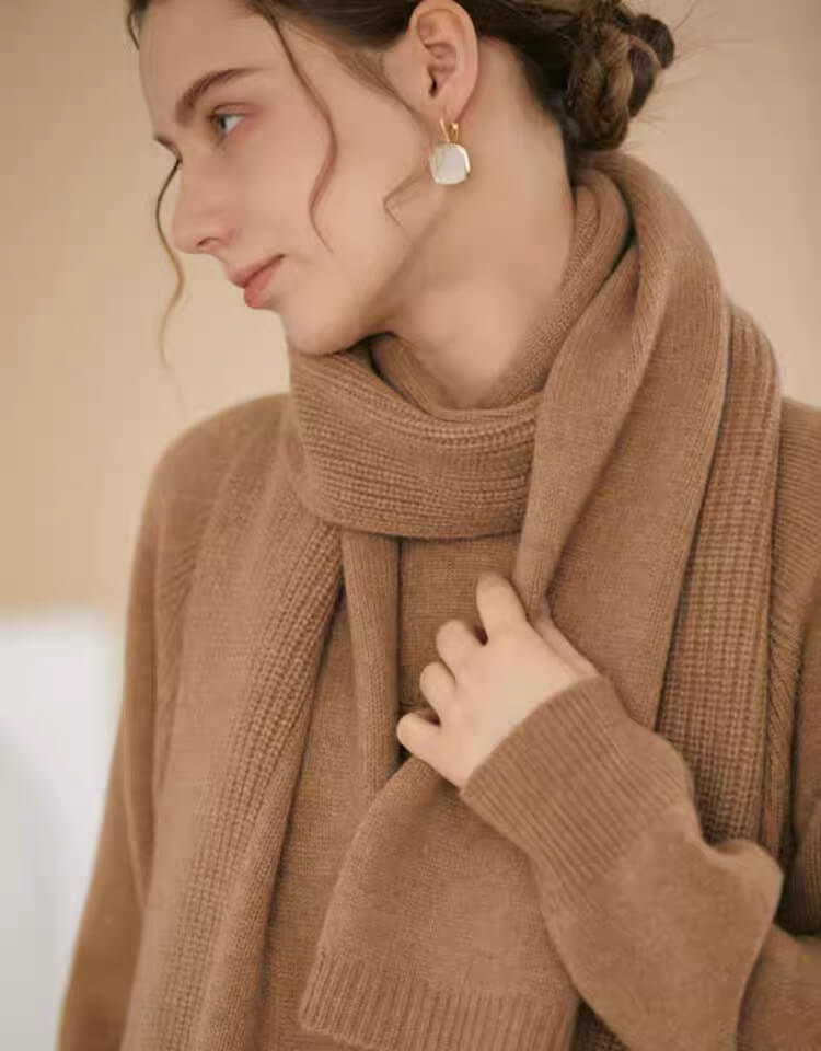 Luxury undyed quinoa beige cashmere scarf for women