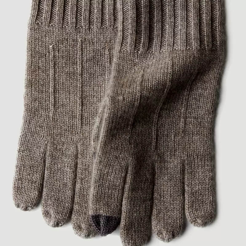 classic men’s luxury cashmere winter gloves camel
