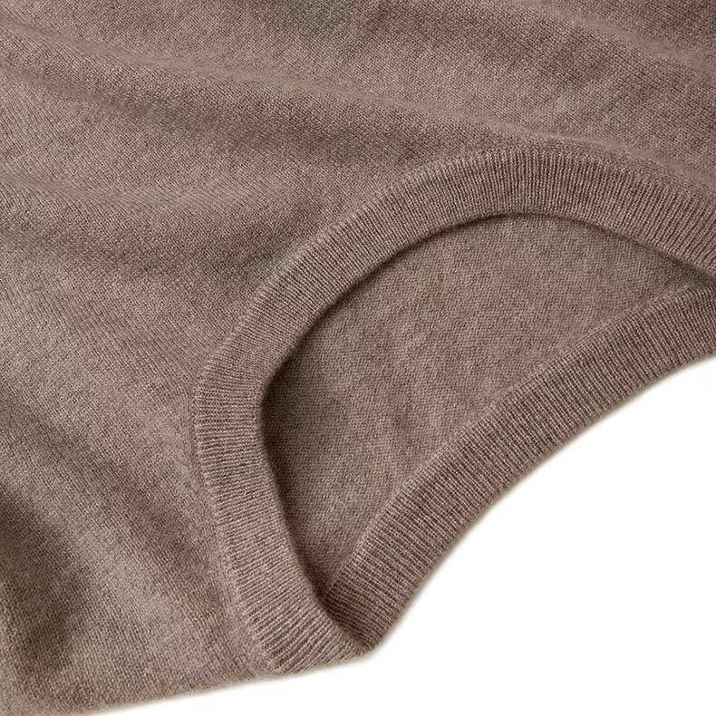 women’s crewneck cashmere sweater layered winter outfit