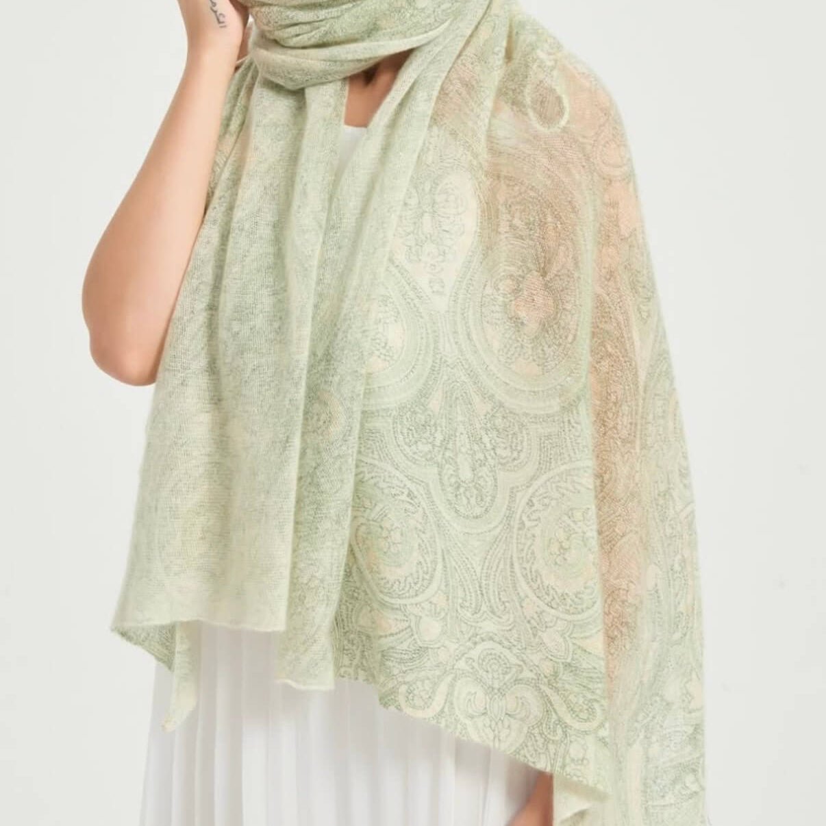 spring summer cashmere scarf paisley pattern，designer style paisley cashmere scarf